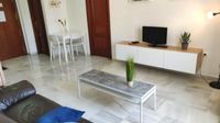 SALON 6